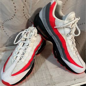 Men’s Nike Air Max 95 Essential White and Crimson